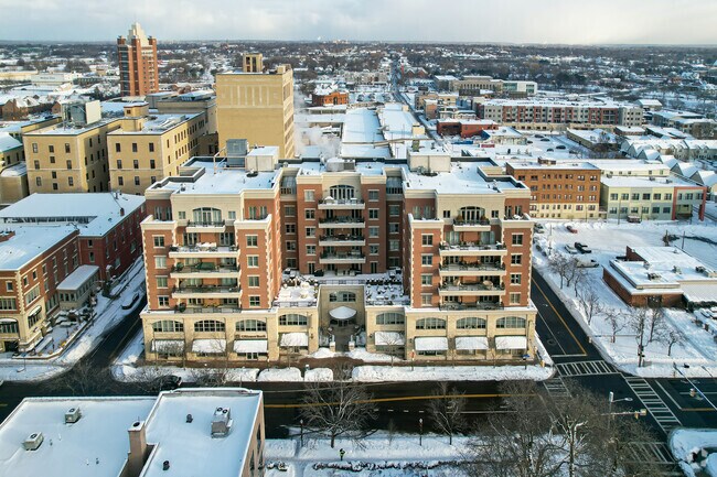 Foto del edificio - The Sagamore On East