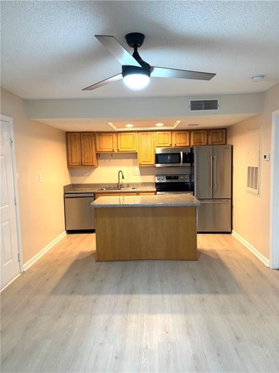 Foto del edificio - 2039 Chastain Park Ct NE