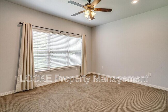 Building Photo - 5100 Curzon Ave
