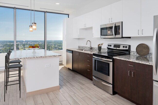 Cocina - Plano de planta N - Tower on the Maumee and Ferrara Flats