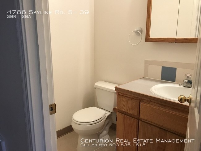 Foto del edificio - 4788 Skyline Rd S