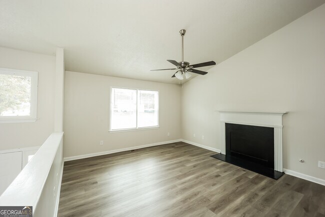 Foto del edificio - 202 Wesley Mill Way