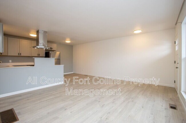 Foto del edificio - 1752 Azalea Dr