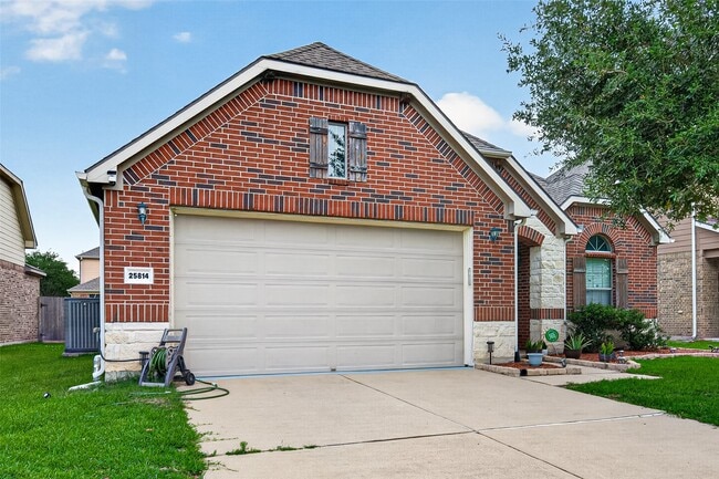 Building Photo - 25814 Westbourne Dr