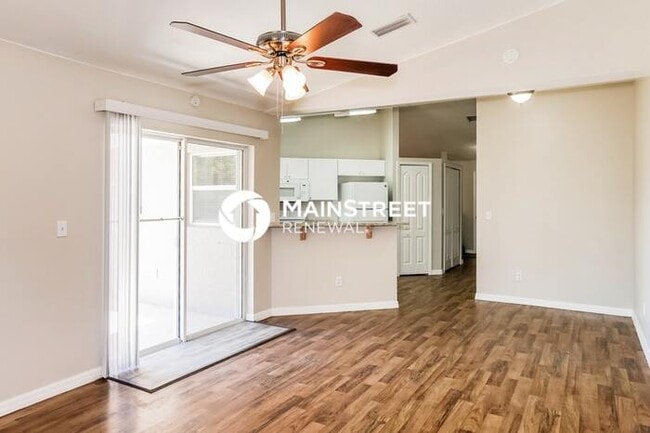 Building Photo - 3 Bedroom Pet-Friendly Home in PALM BAY, F...