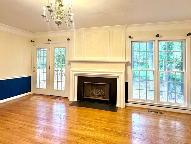 Foto del edificio - 106 Oak Spring Ct