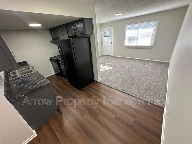 Building Photo - 2933 P St