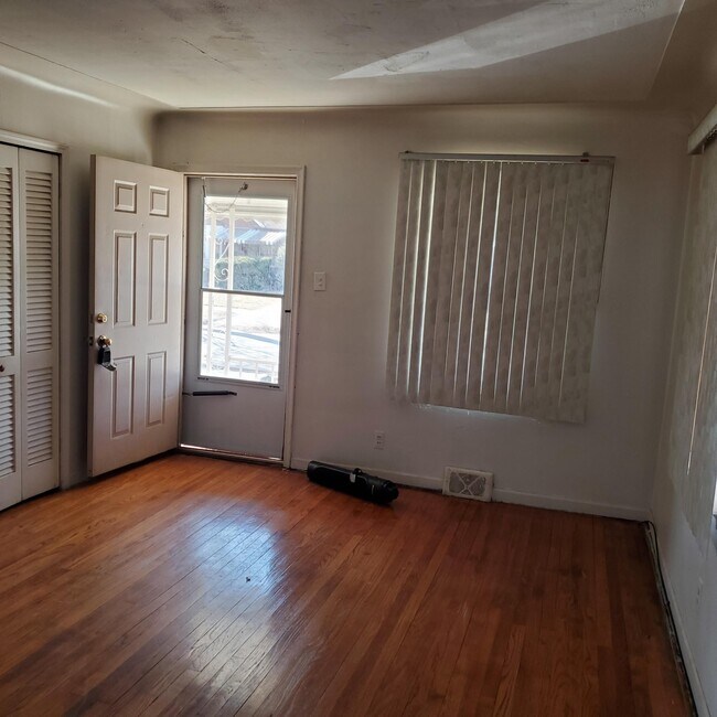 Foto del edificio - 6506 Memorial Ave
