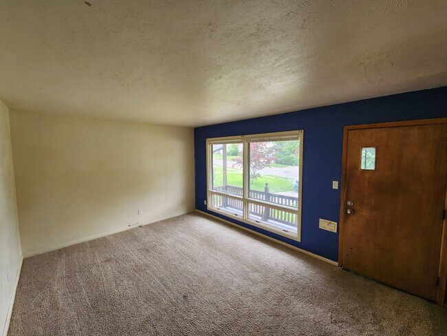 Building Photo - Move-In Special: Save $300 on This Charmin...