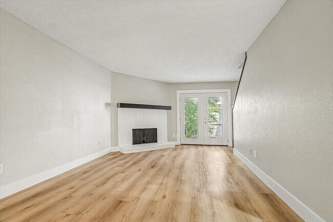 Foto del edificio - 9552 Windswept Ln