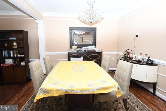 Foto del edificio - 10505 Sunny Brooke Ln