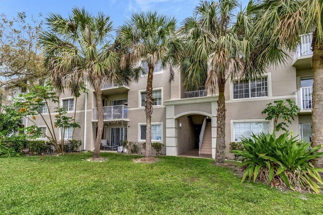 Foto del edificio - 5045 Wiles Rd