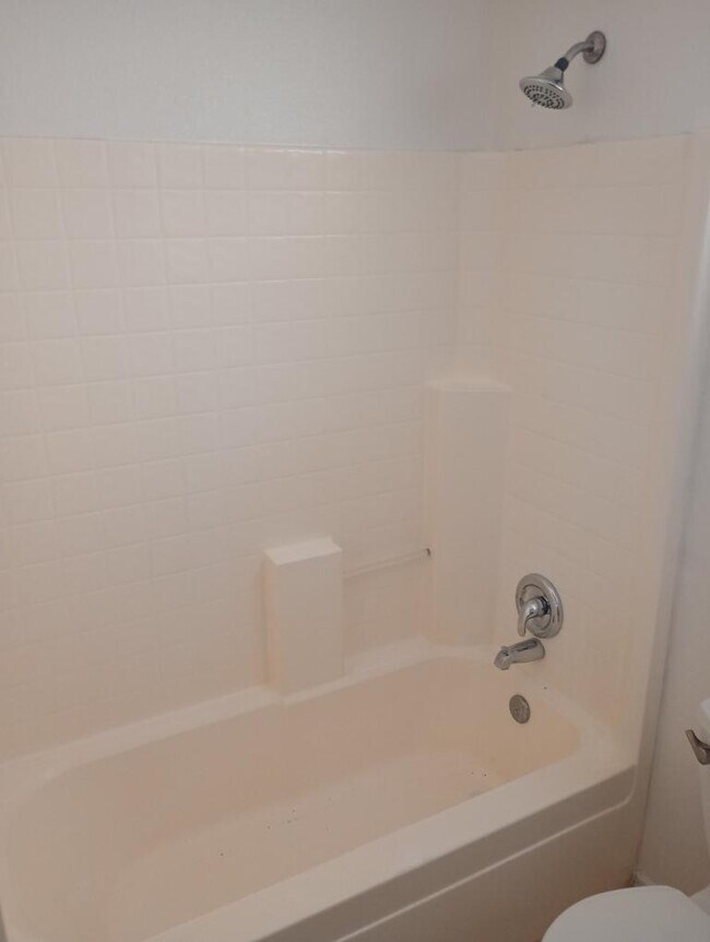 Foto del edificio - 4 bedroom in Eloy AZ 85131