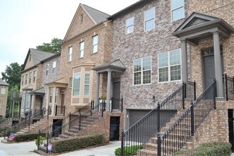 Building Photo - 1035 Willow Field Ln