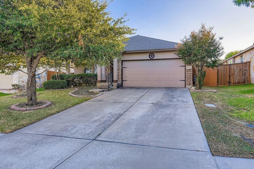 Foto principal - 1003 Sunny Meadows Loop