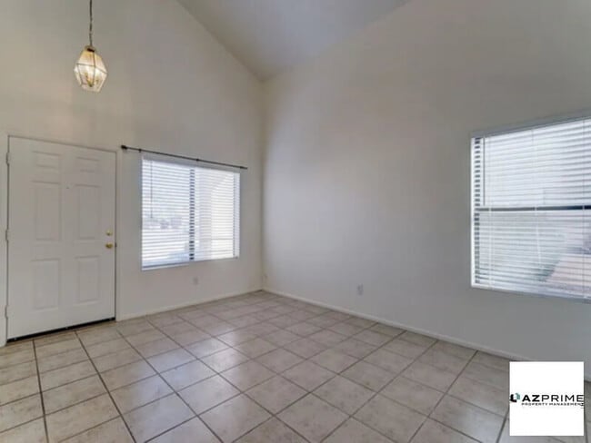 Foto del edificio - BEAUTI FUL HOMES FOR   RENT