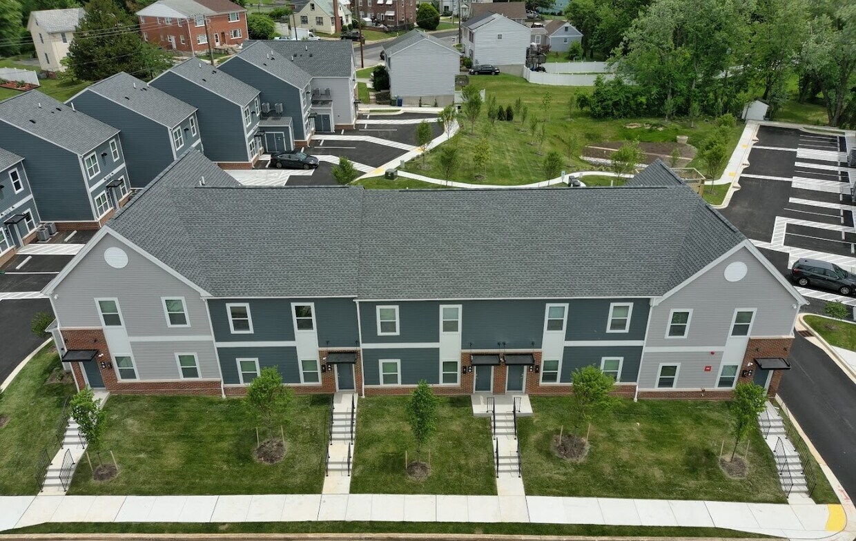 Hamilton Row Apartments 4909 Hamilton Ave Baltimore, MD