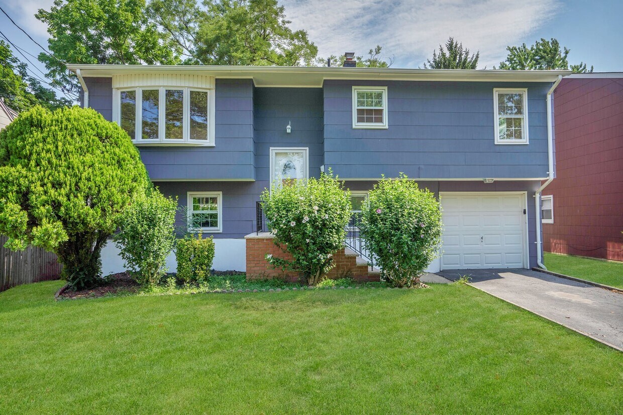 345 Valleyscent Ave, Scotch Plains, NJ 07076 House Rental in Scotch