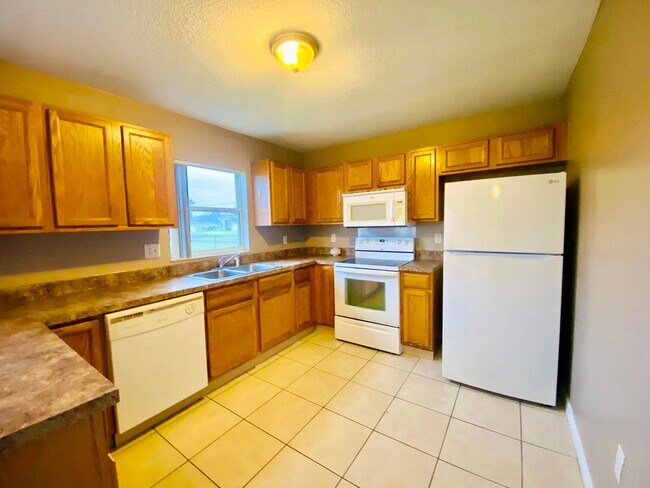 Foto del edificio - 502 Albatross Dr