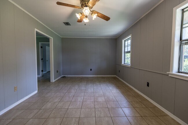 Foto del edificio - Charming Daphne 3 bedroom on County Road 6...