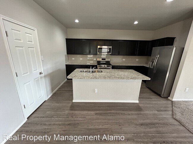 Foto del edificio - 3 br, 2 bath House - 15214 Pandion Drive