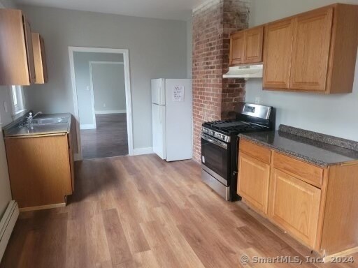 Foto principal - 200 Sargeant St