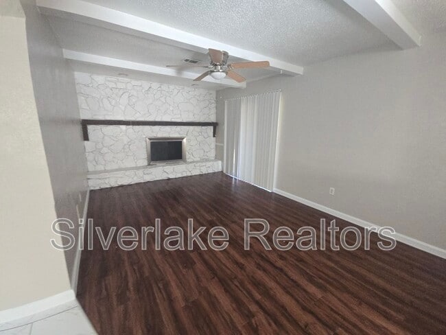 Photo - 2900 Laramie St House