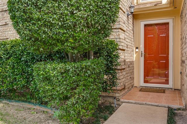 Foto del edificio - 5670 High Creek Dr