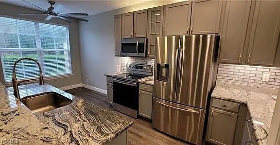 Foto del edificio - 4048 Cherrybrook Loop