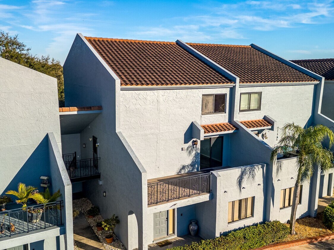 Photo - 6304 Grand Bahama Cir (Tampa, FL)