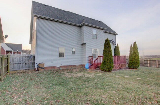 Building Photo - Super Views of Kentucky while in Clarksville