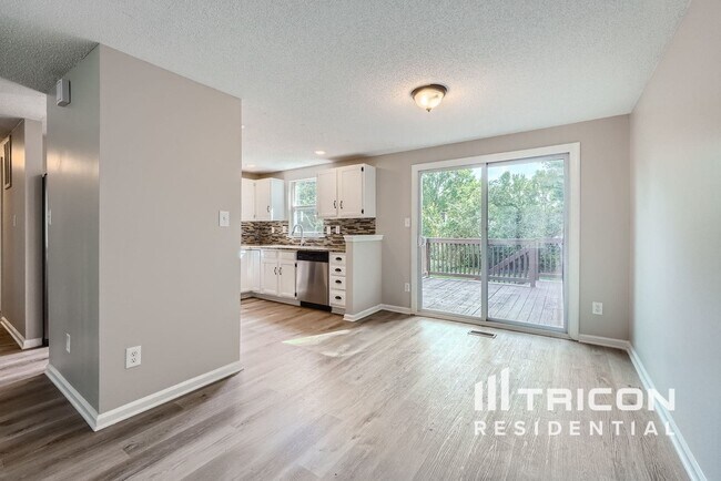 Foto del edificio - 5934 Sunrise Ct