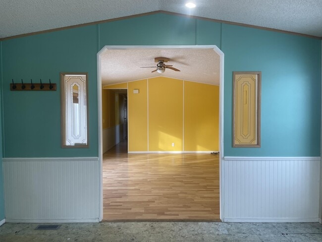 Building Photo - 8420 Alaska Rd