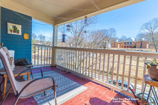 Building Photo - 151 Forest Hills St