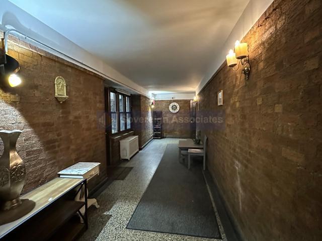 Building Photo - 2 bedroom in New York NY 10036