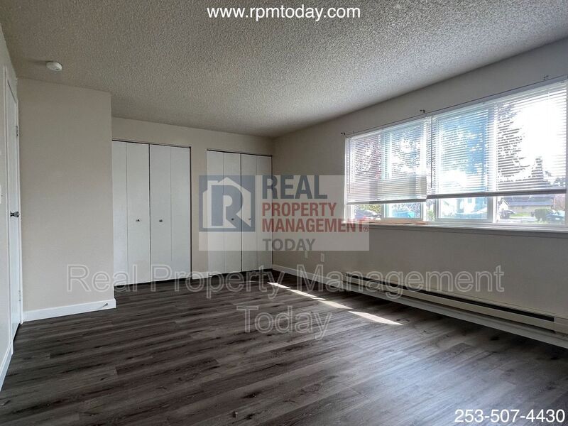 Foto principal - 6104 Glen Mary Ln SE
