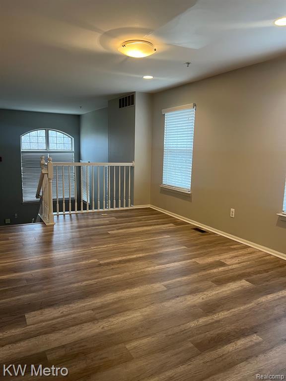 Building Photo - 415 Boardwalk Dr