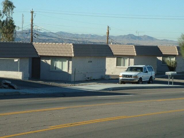 Primary Photo - 2700-2720 McCulloch Blvd