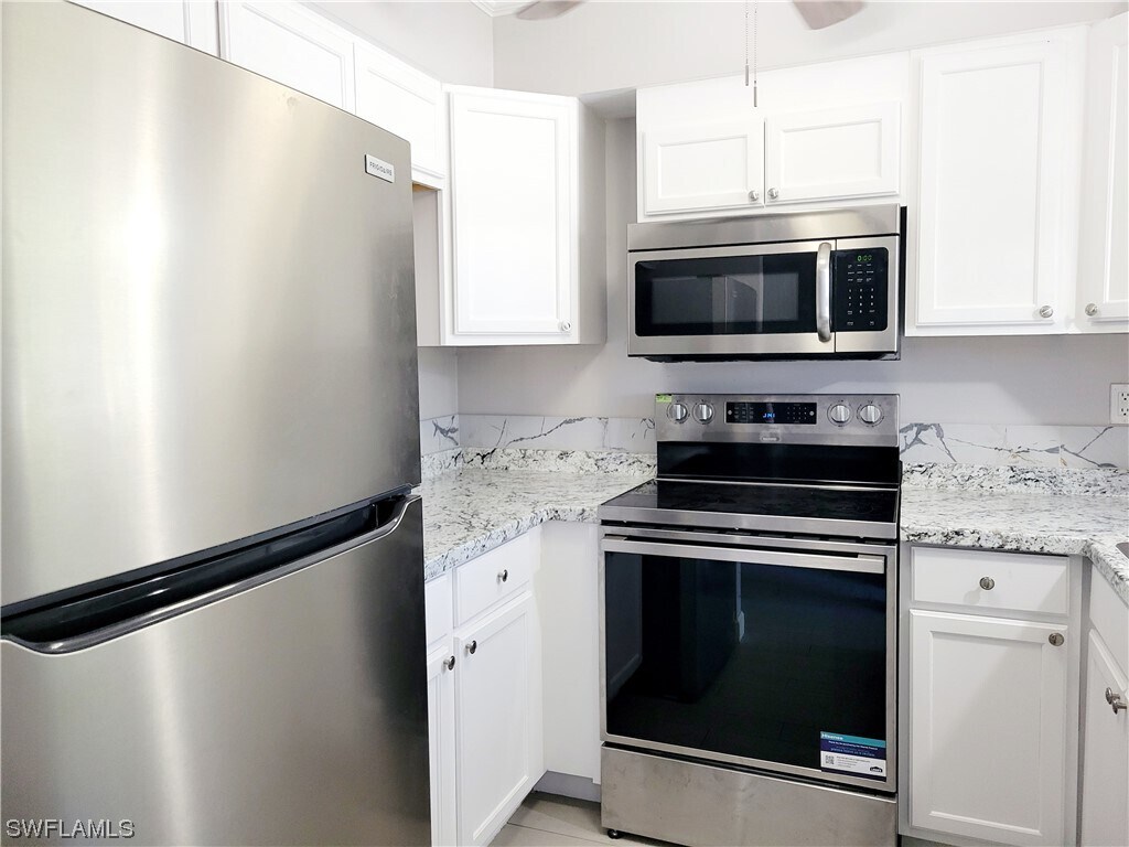 Primary Photo - 130 Cape Coral Pkwy W