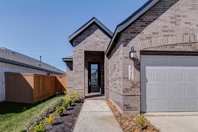 Foto del edificio - 27410 Sweetwater Bay Dr