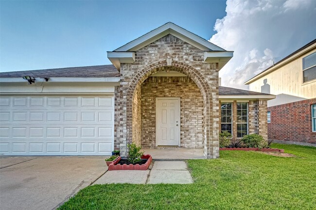 Building Photo - 17038 Midnight Sun Ln