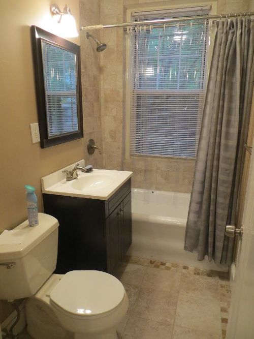 Building Photo - 118 Riverway