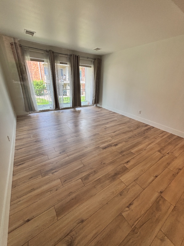 Foto del edificio - 734 W Kilgore Rd