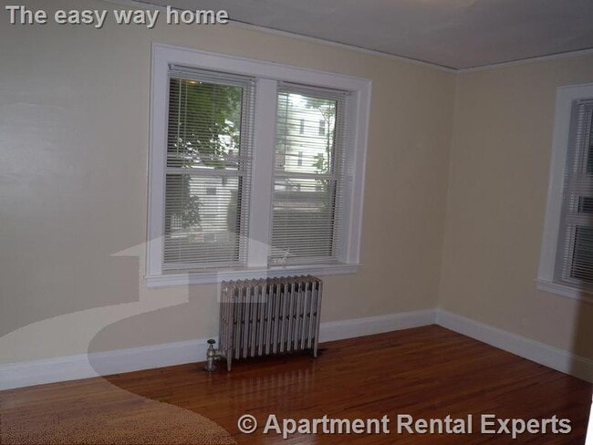Building Photo - 4 Cogswell Ave