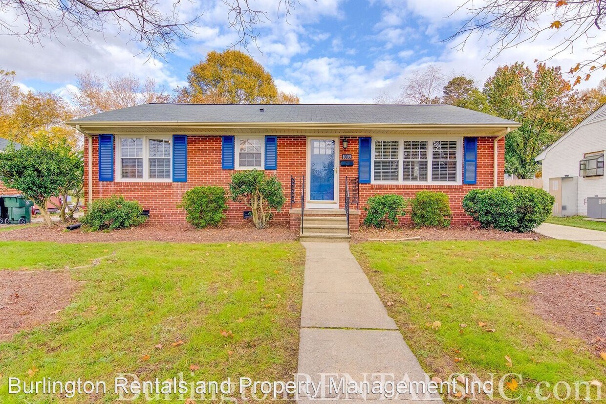 Primary Photo - 3 br, 1 bath House - 1009 Sherwood Drive