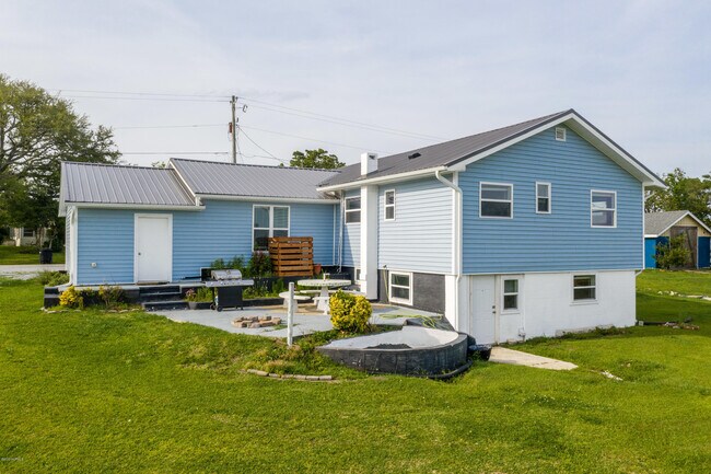Foto del edificio - 108 Hawkins Creek Ln