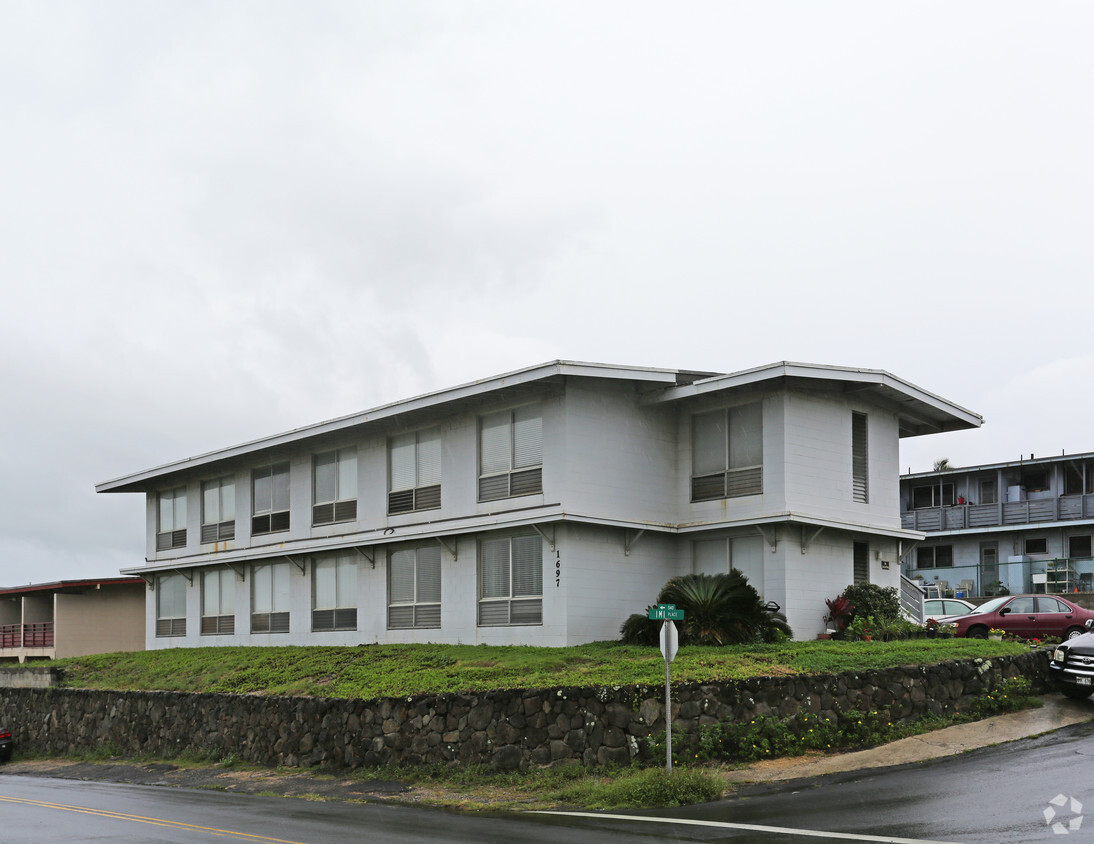 Building Photo - Kainani