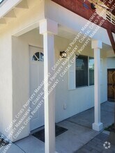 Building Photo - 186 S Palm Ave