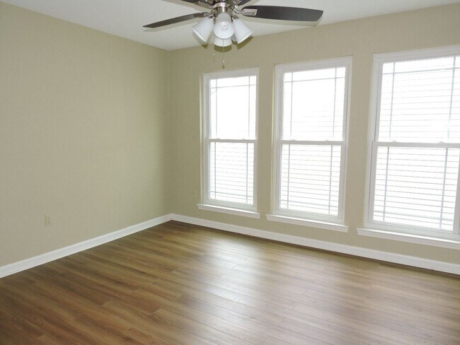 Foto del edificio - Great Stumberg Ridge Garden Home 2BR/2.5 Baths