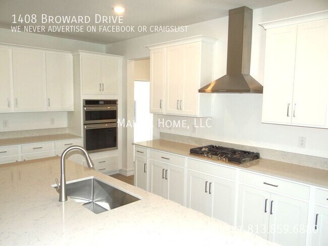 Foto del edificio - 1408 Broward Dr